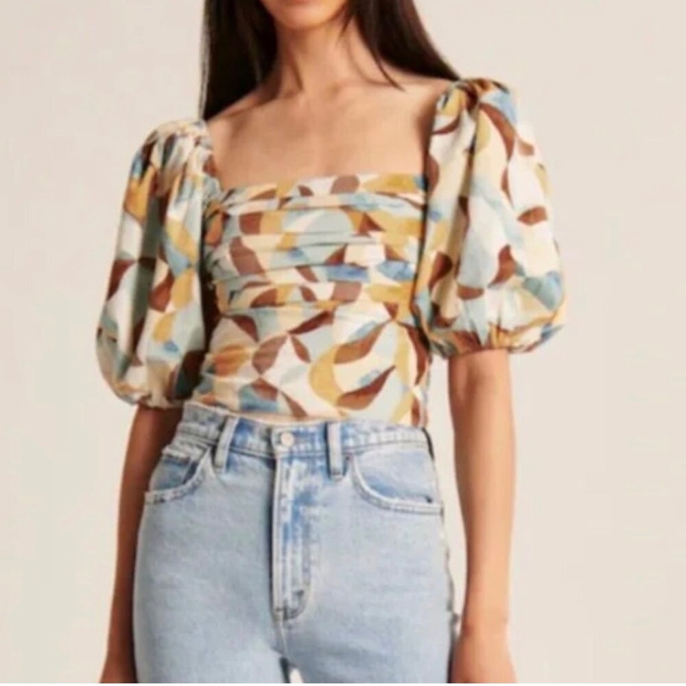 Abercrombie & Fitch Womens Medium Multicolor Abstract Puff Sleeve Top Whimsical